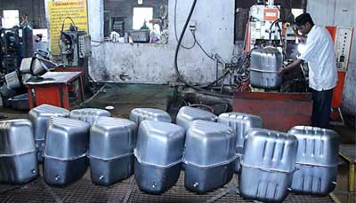 OEM Products Fuel Tanks Steel Fabrication Products manufacturers jack Stands exporters company in India Punjab Ludhiana
